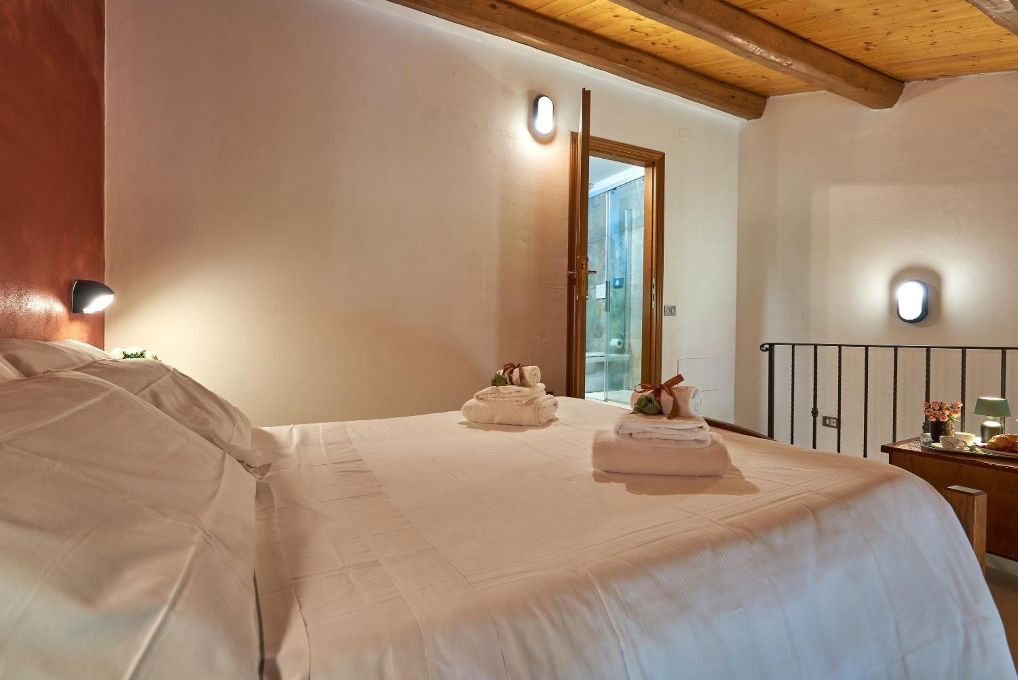 Casanova - Wellness Center La Grotta Etrusca Hotel San Quirico d'Orcia Exterior photo