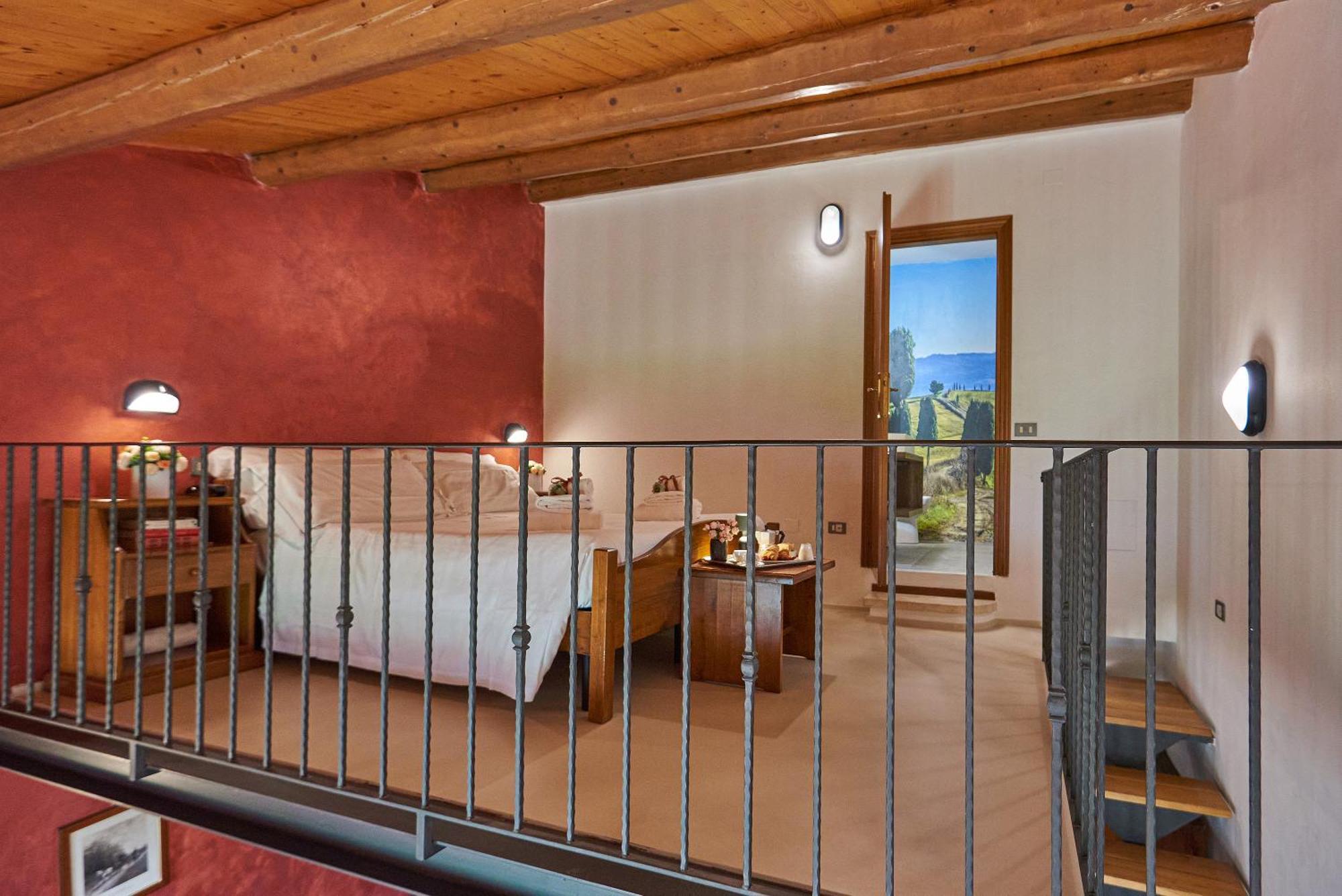 Casanova - Wellness Center La Grotta Etrusca Hotel San Quirico d'Orcia Exterior photo