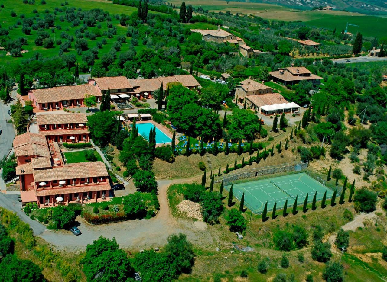 Casanova - Wellness Center La Grotta Etrusca Hotel San Quirico d'Orcia Exterior photo